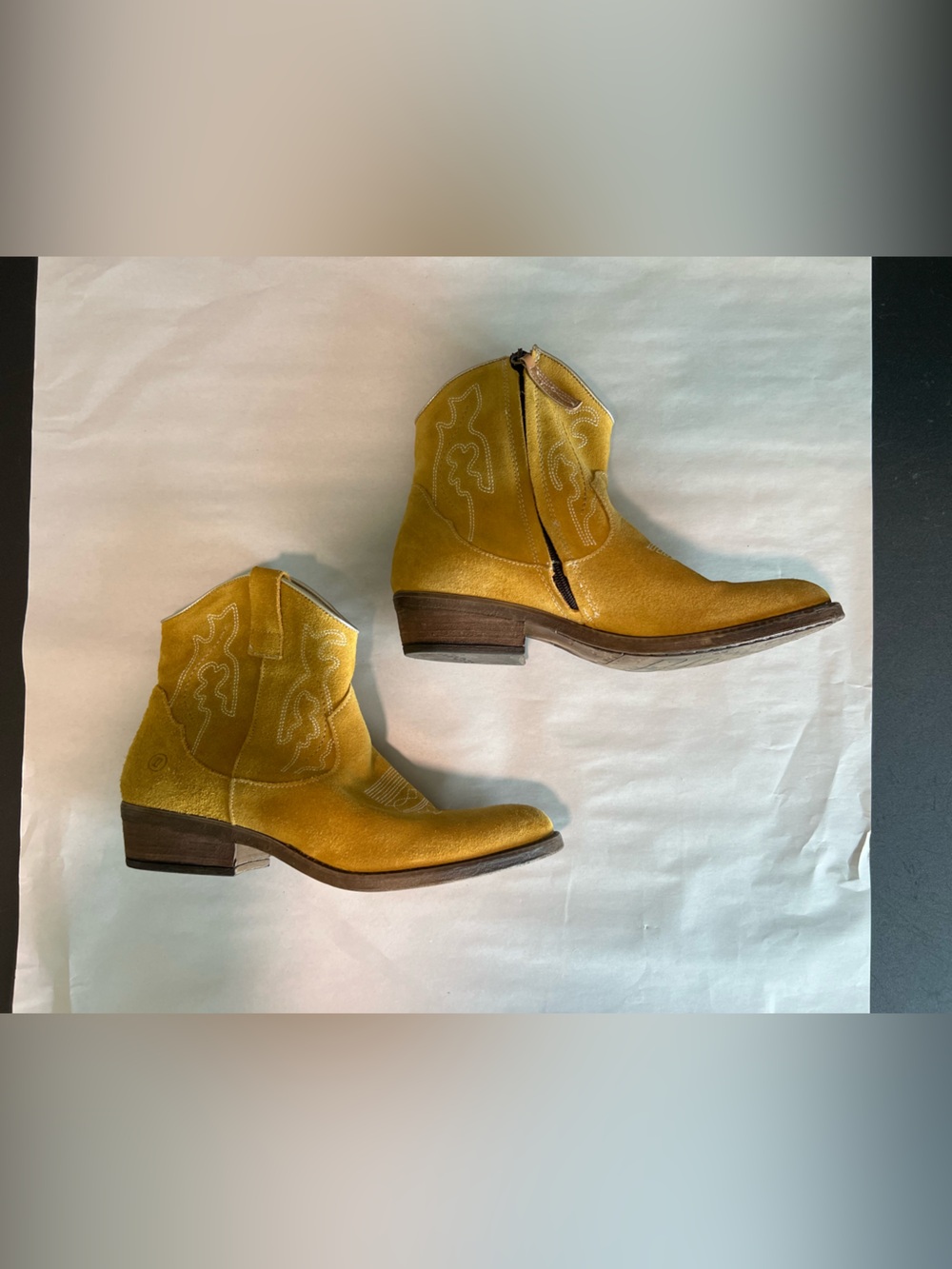 Dingo Women’s Daisy Mae Casual Leather Boots Ankle Low Heel 1-2" Mustard - Picture 4 of 9